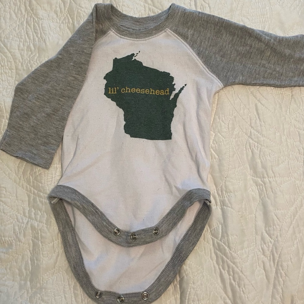 Wisconsin baby onesie. 3-6 months.